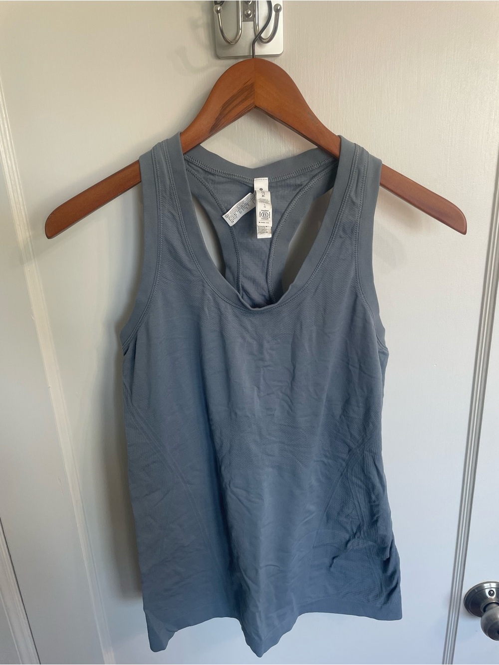 Athleta Racerback Tank Top Women Large Steel Blue Bra V-Neck